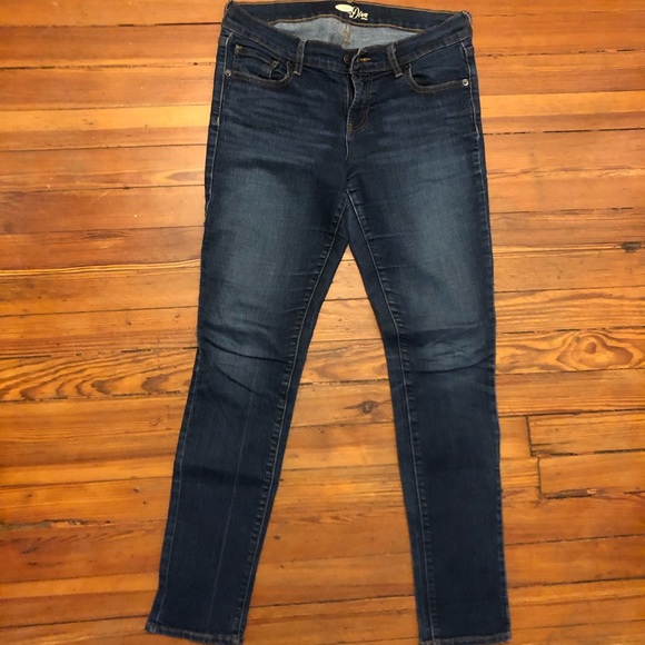 Old Navy The Diva Skinny Jeans - Picture 2 of 6